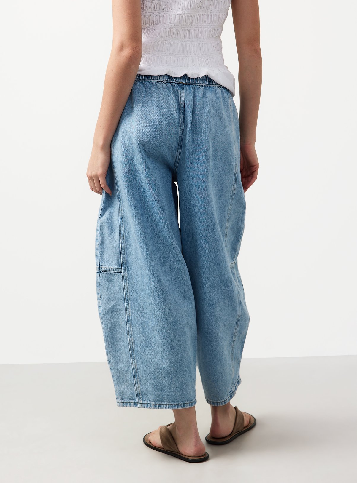 Light Denim Balloon Pull-On Mid Rise Jeans 10 - Image 4 thumbnail